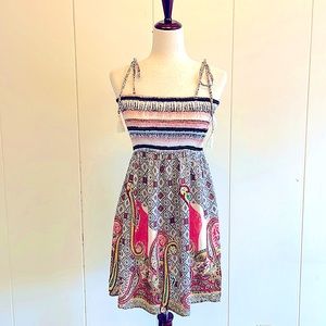 Flying Tomato Summer Dress Medium Stretchy Top Shoulder Ties Excellent Condition
